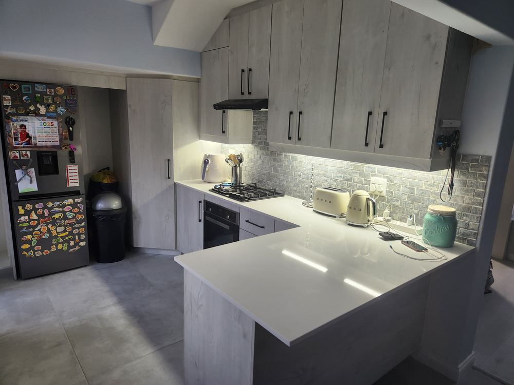 New kitchen build Edenglen 1